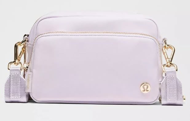 lululemon crossbody - 30% Off